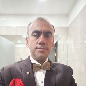 Meet your Posher, Manoj